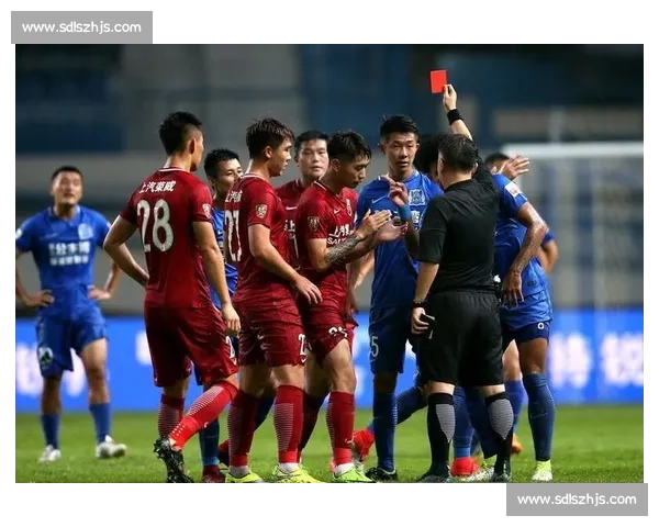 上港对阵恒大攻防走势与关键球员博弈全景解析及比赛胜负前瞻 上港对阵恒大攻防走势与关键球员博弈全景解析及比赛胜负前瞻